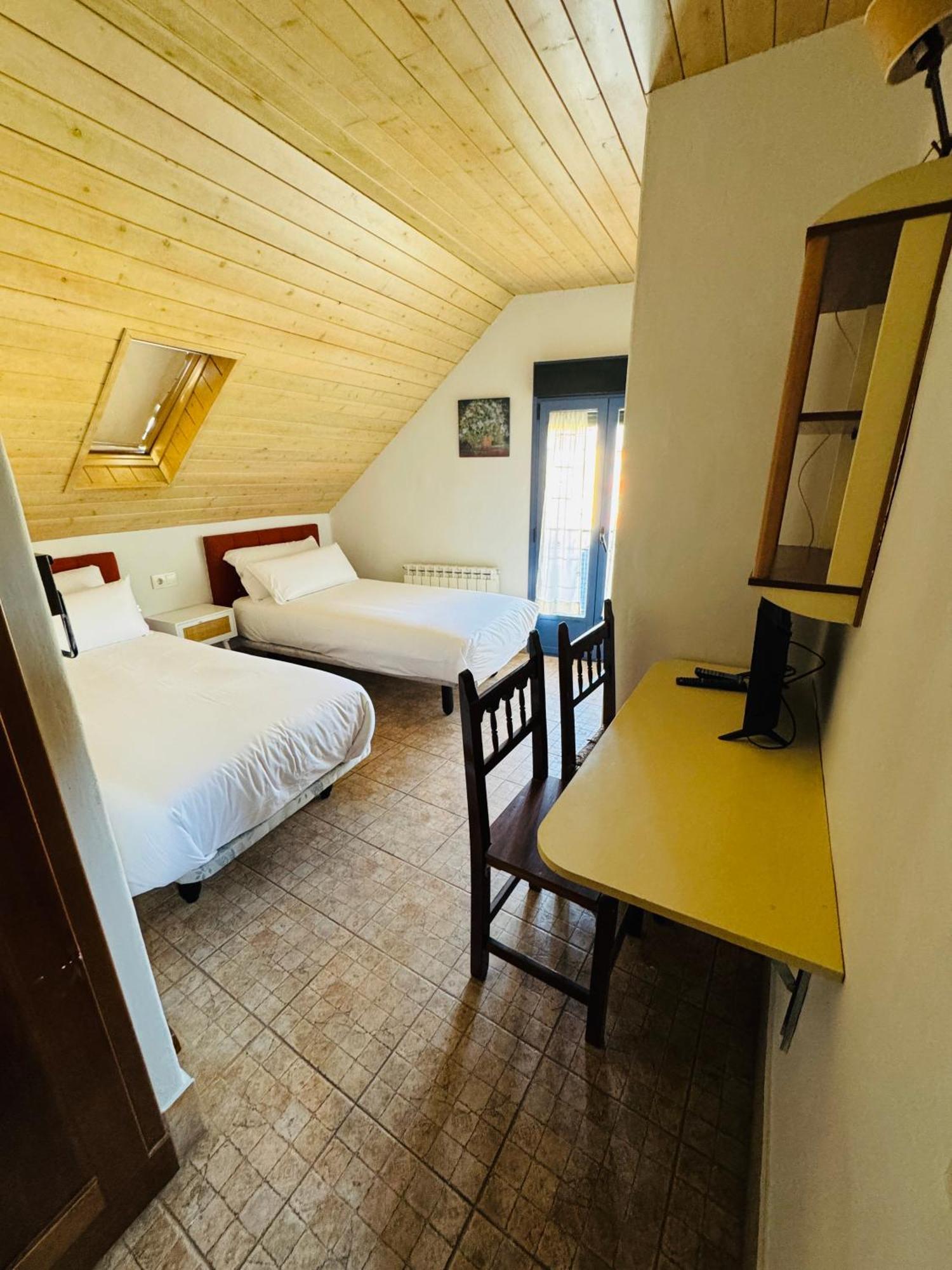 Hostal Nau Pradets Vielha Dış mekan fotoğraf